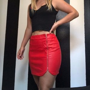 Stylishly Sleek Mini Skirt Windsor